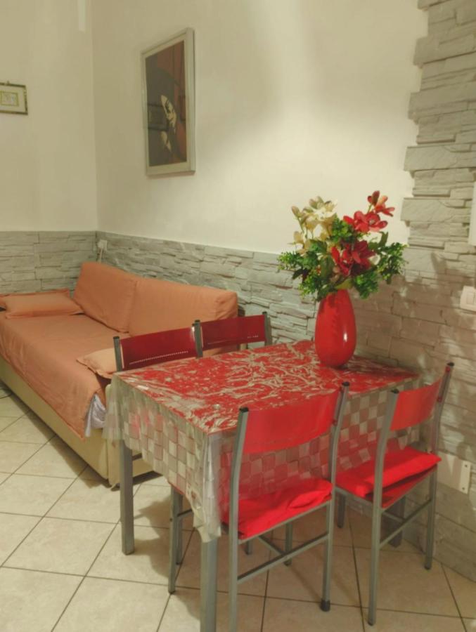 شقة By The Sea In سكاريو المظهر الخارجي الصورة